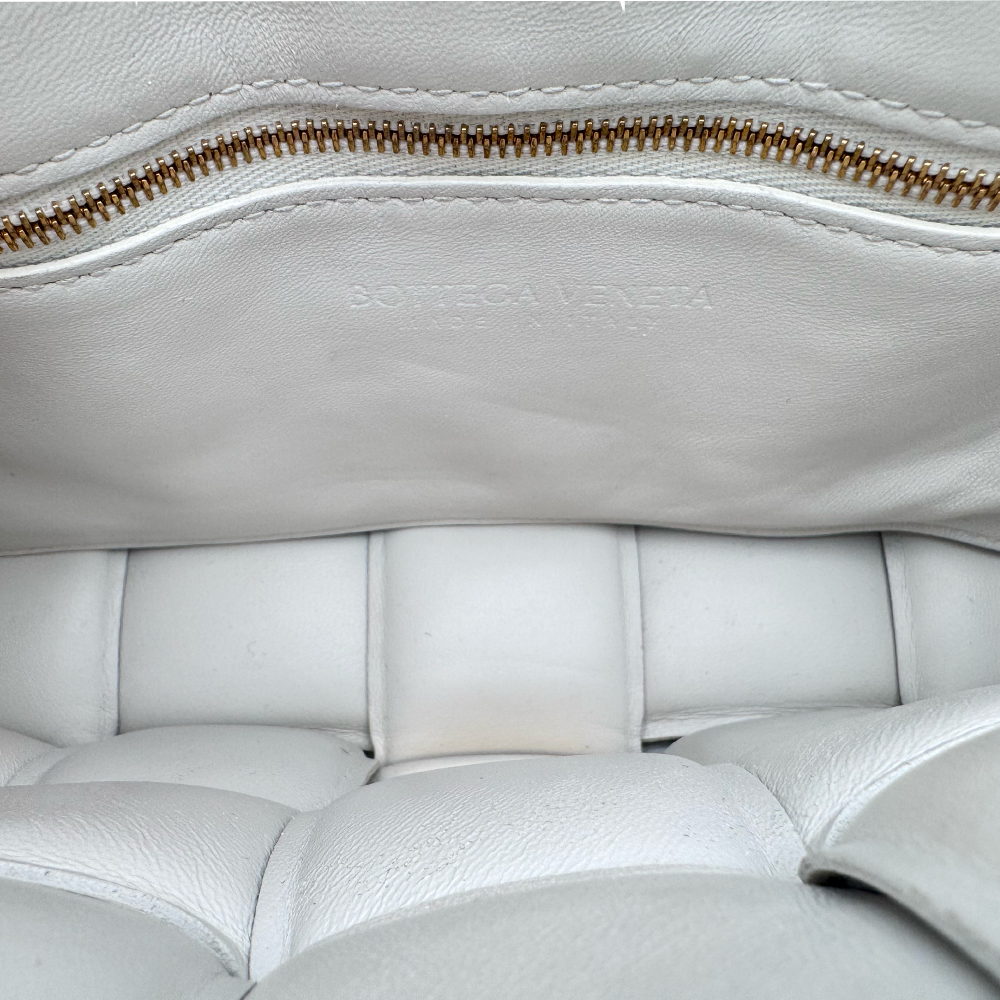 Bottega Veneta Padded Cassette - Off-White