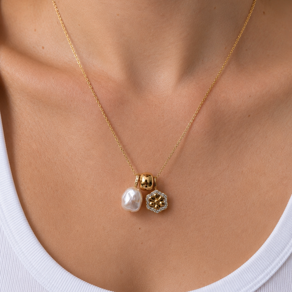 Flower Charm Pave Gold