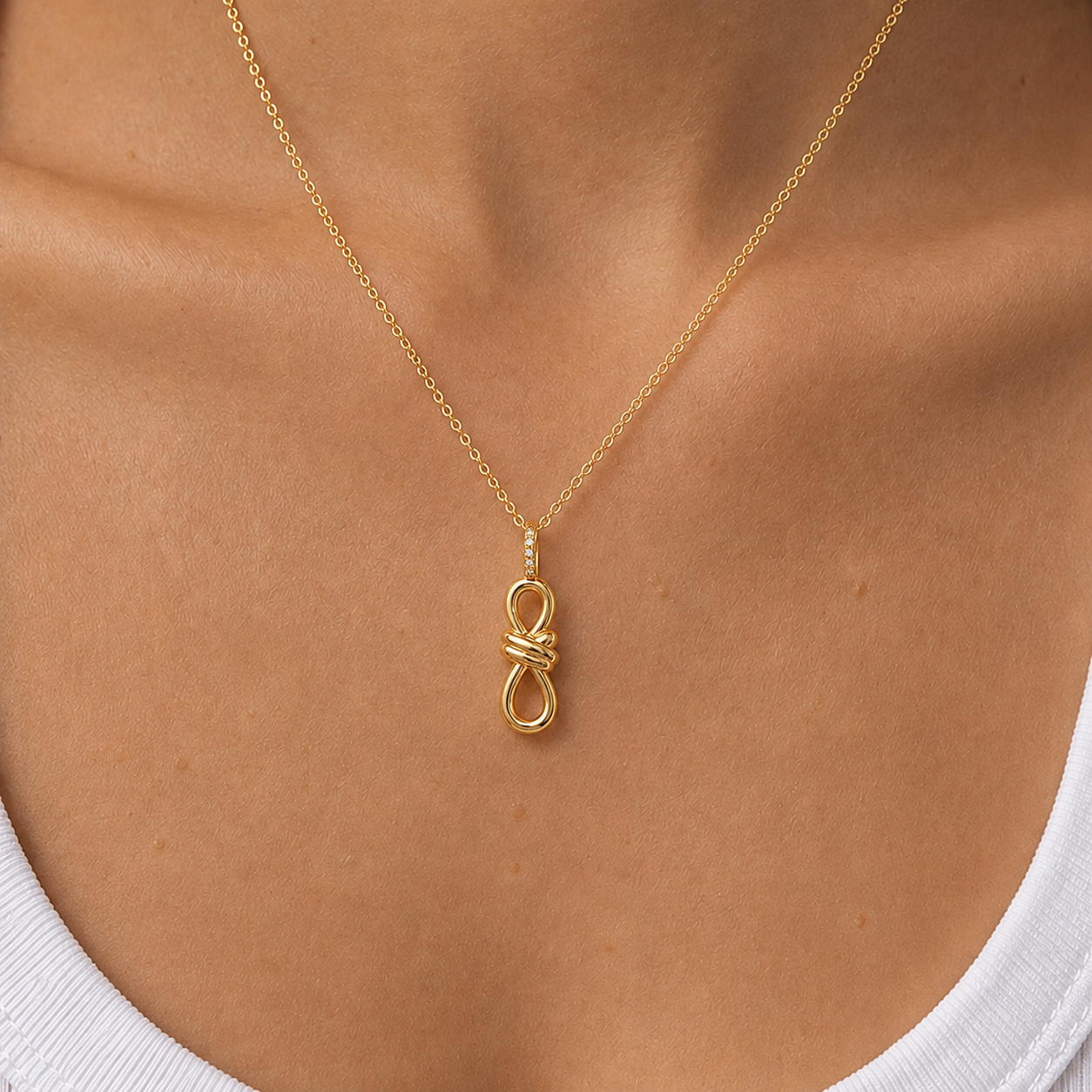 The Knot Charm Pave Gold